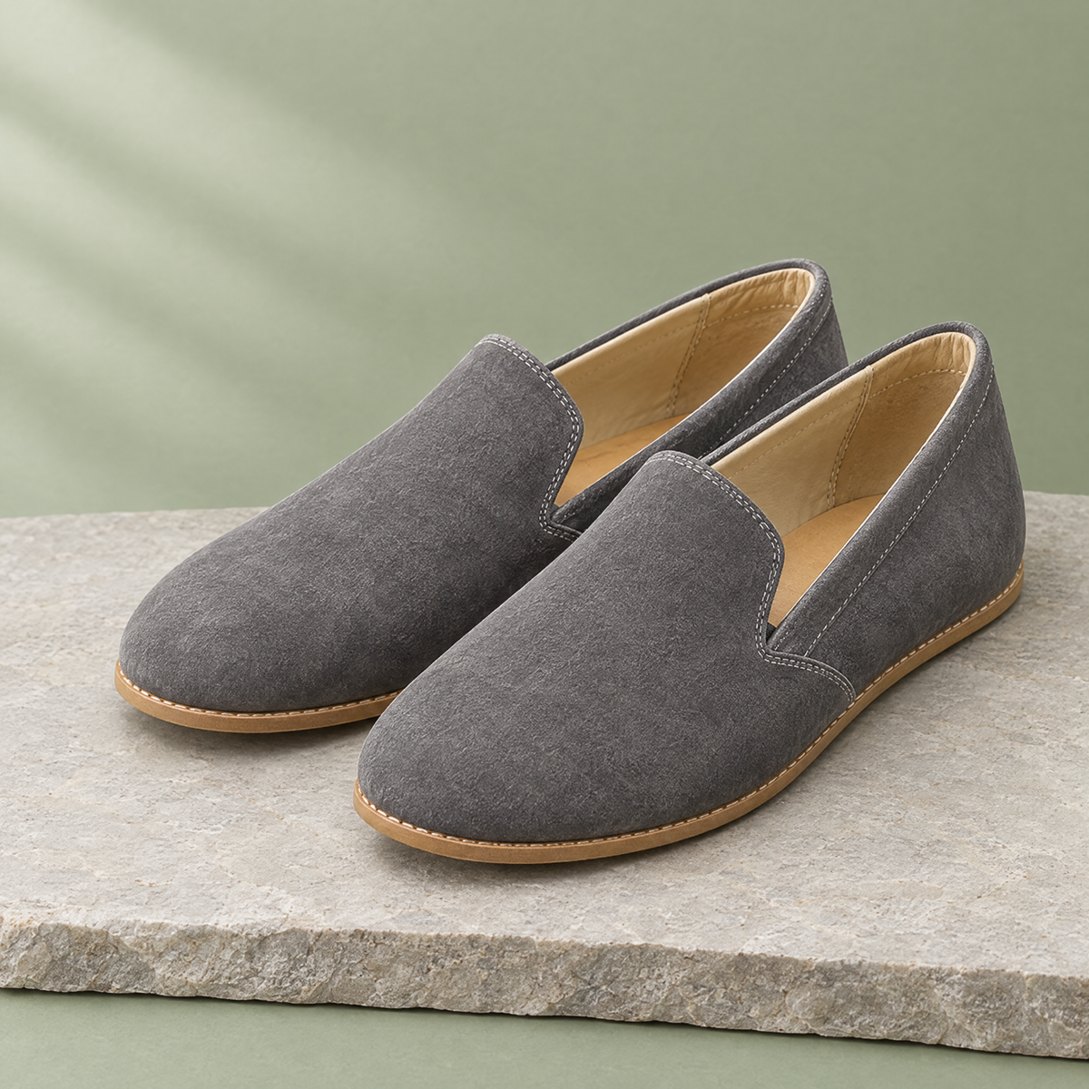 Bark grounding slip-on in Nubuck Gray