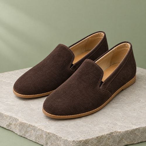 Bark grounding slip-on in Brentwood Brown, three-quarter view