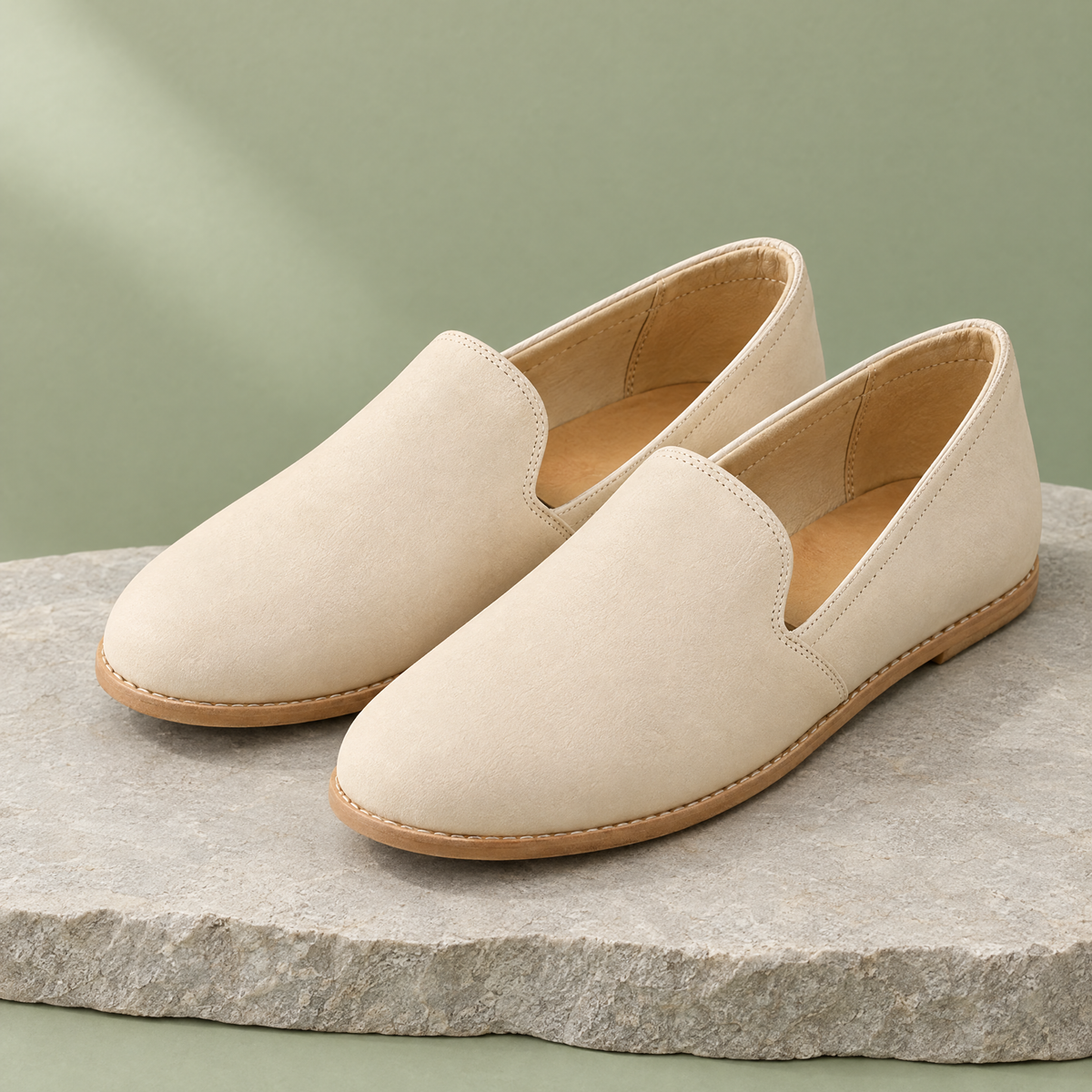 Sienna grounding slip-on in Undyed