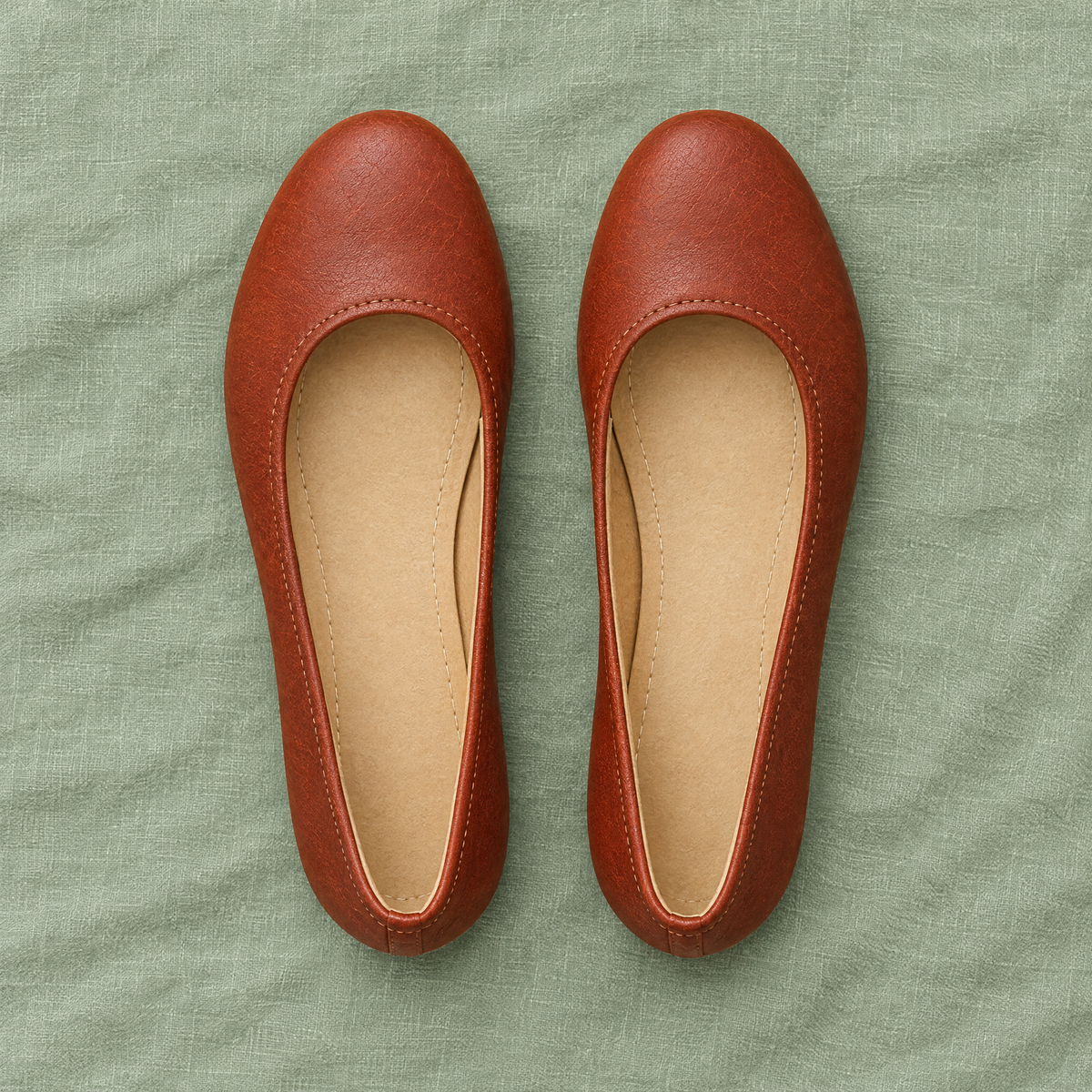 Sedge pair from above showing the wide toe box