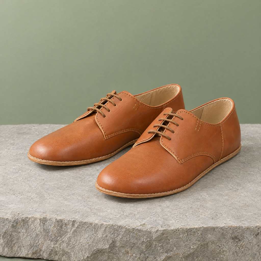 Birch grounding derby in Caramel Brown
