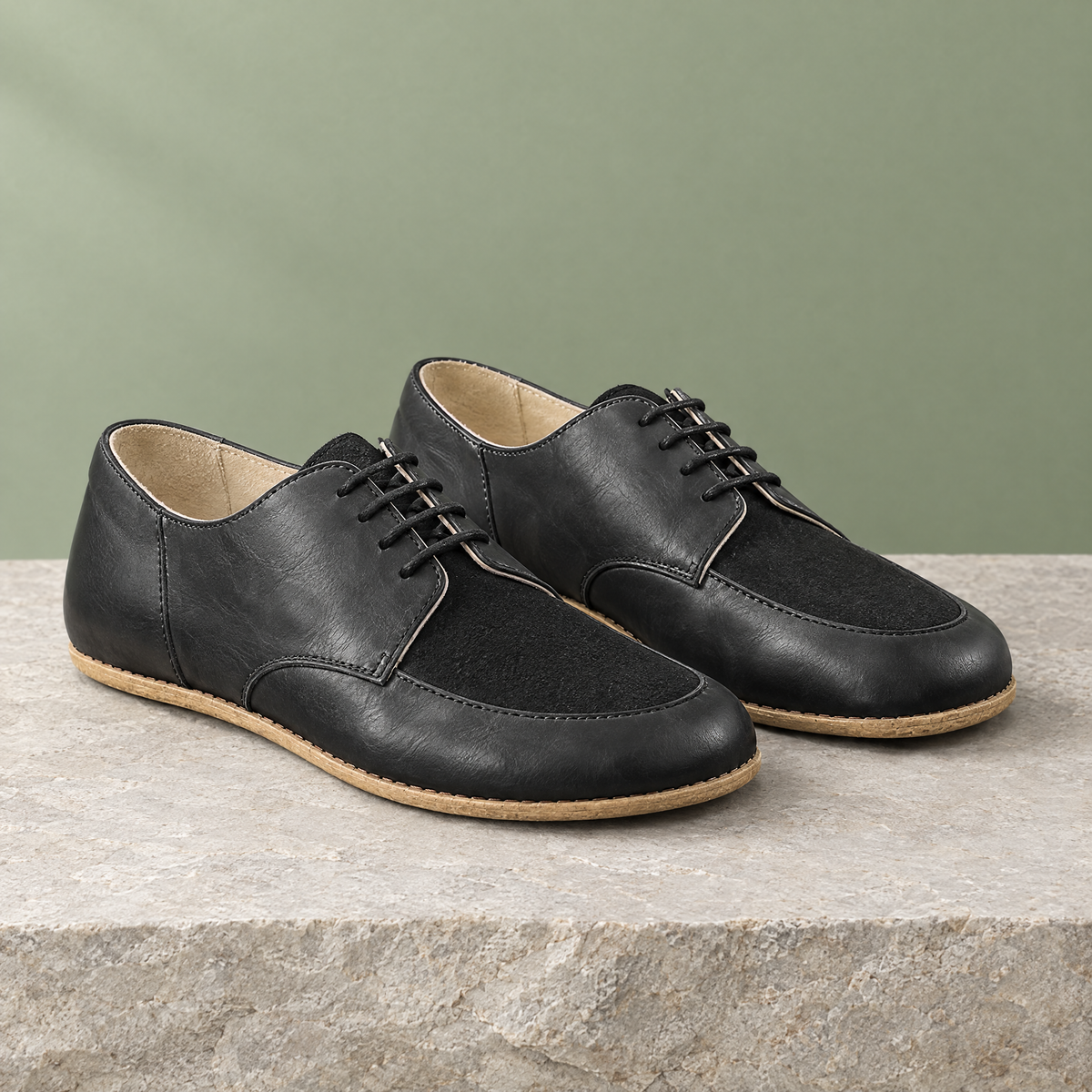 Birch grounding derby in Shadow Black