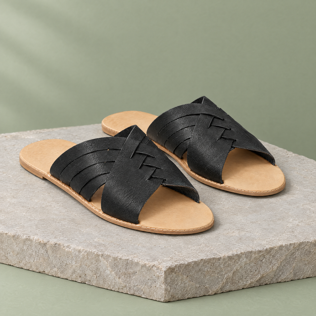 Juniper grounding criss-cross sandal in Charcoal Black