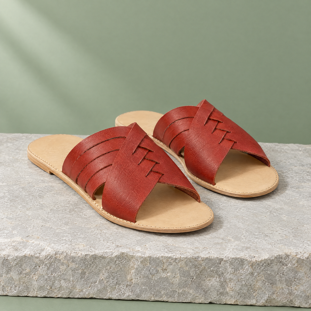 Juniper grounding criss-cross sandal in Arizona Red