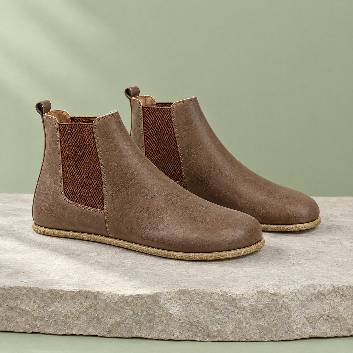 Alder grounding chelsea boot in Beige Brown
