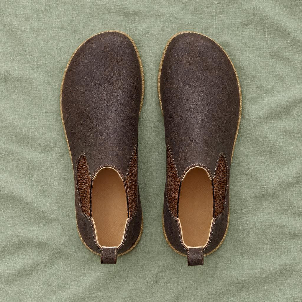 Alder pair from above showing the wide toe box
